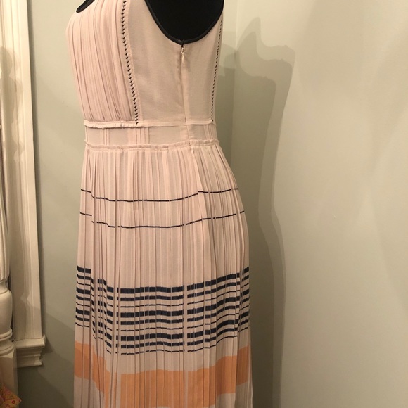 O’2nd New York Designer Dress - Picture 4 of 14